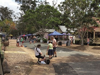 Old Petrie Town Markets and Dayboro