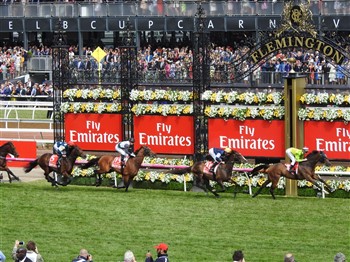 Melbourne Cup at Redlands Sporties